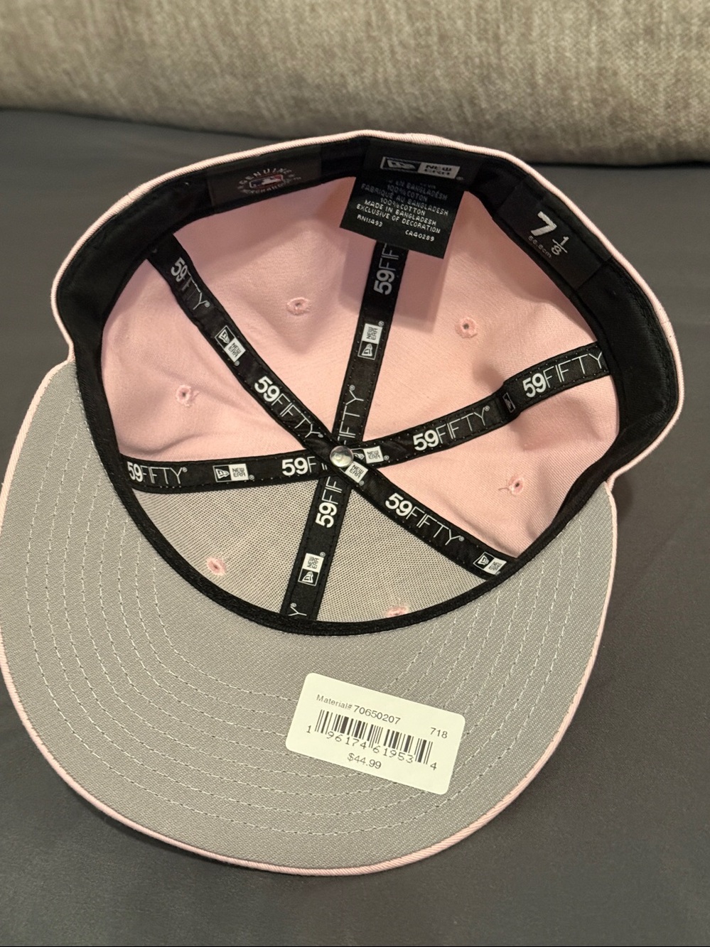 New York Yankees Hat - Picture 3 of 11